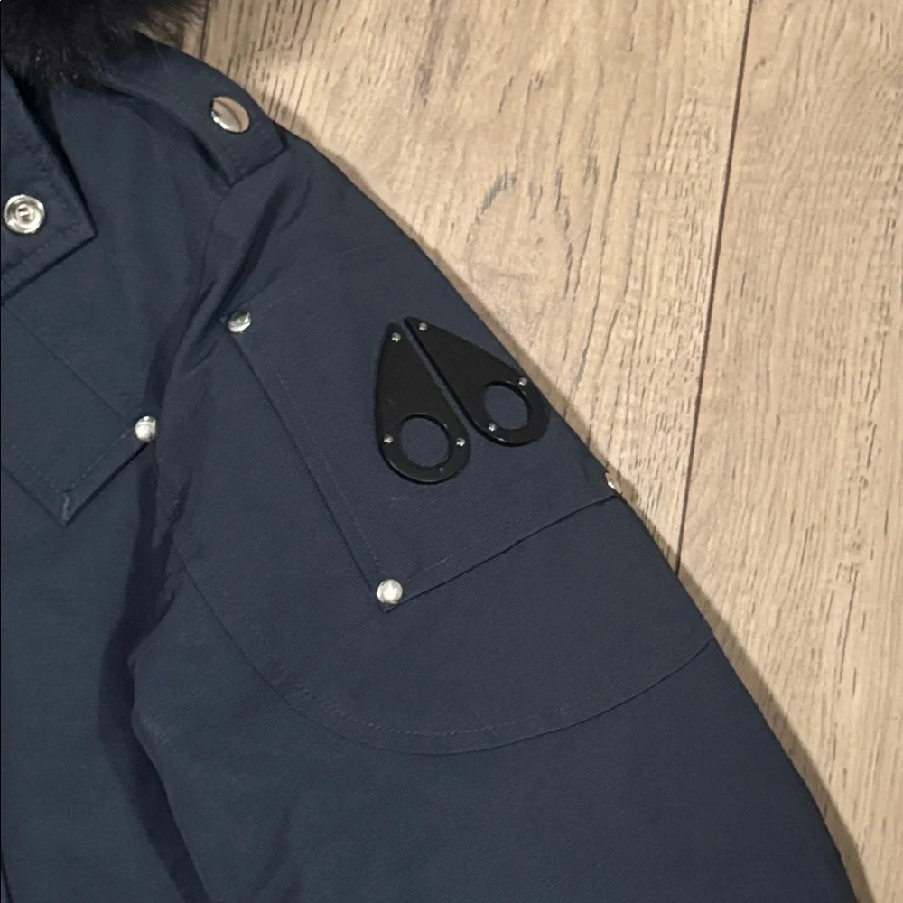 Moose Knuckles Shearling Trim Navy Blue Winter Parka Men’s Medium Authentic